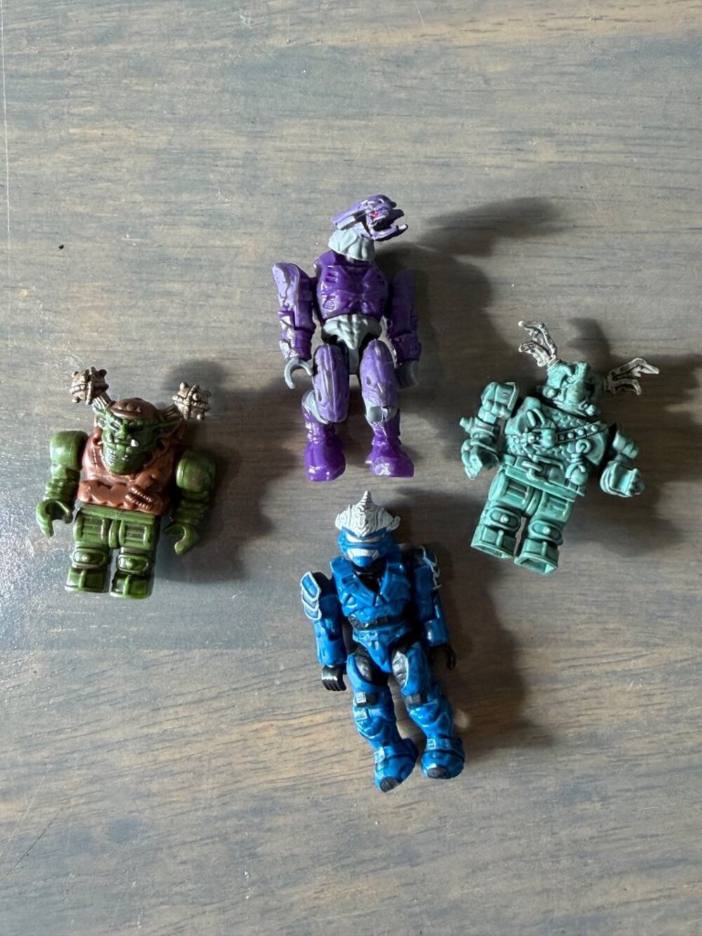 Mega Bloks Figures Lot of 4 Halo Dragons Krystal Wars